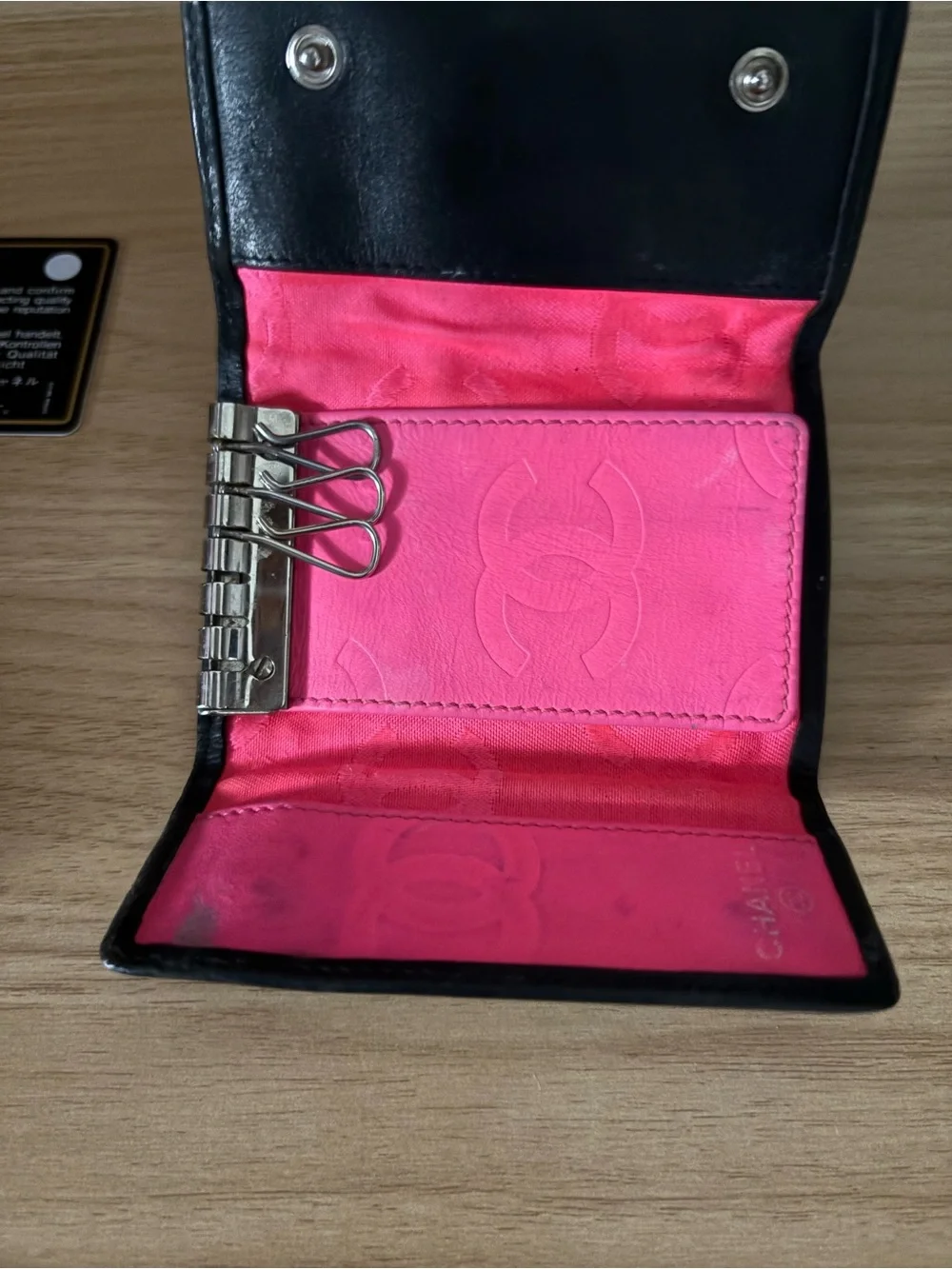 VTG CHANEL CAMBON Black Leather Key Case White CC Pink Interior Box Auth Card